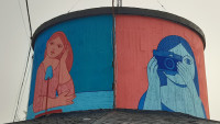 Xoana Almar remata o seu mural en Lugo en favor da liberdade de expresión
